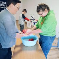 cce71077-93a2-4a39-baf0-03aaf8345802