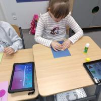 ef4e13d6-2d09-4efc-8c4d-5d2f44ec4135