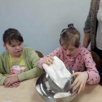 327014300 896273781422209 19486087734455999 n